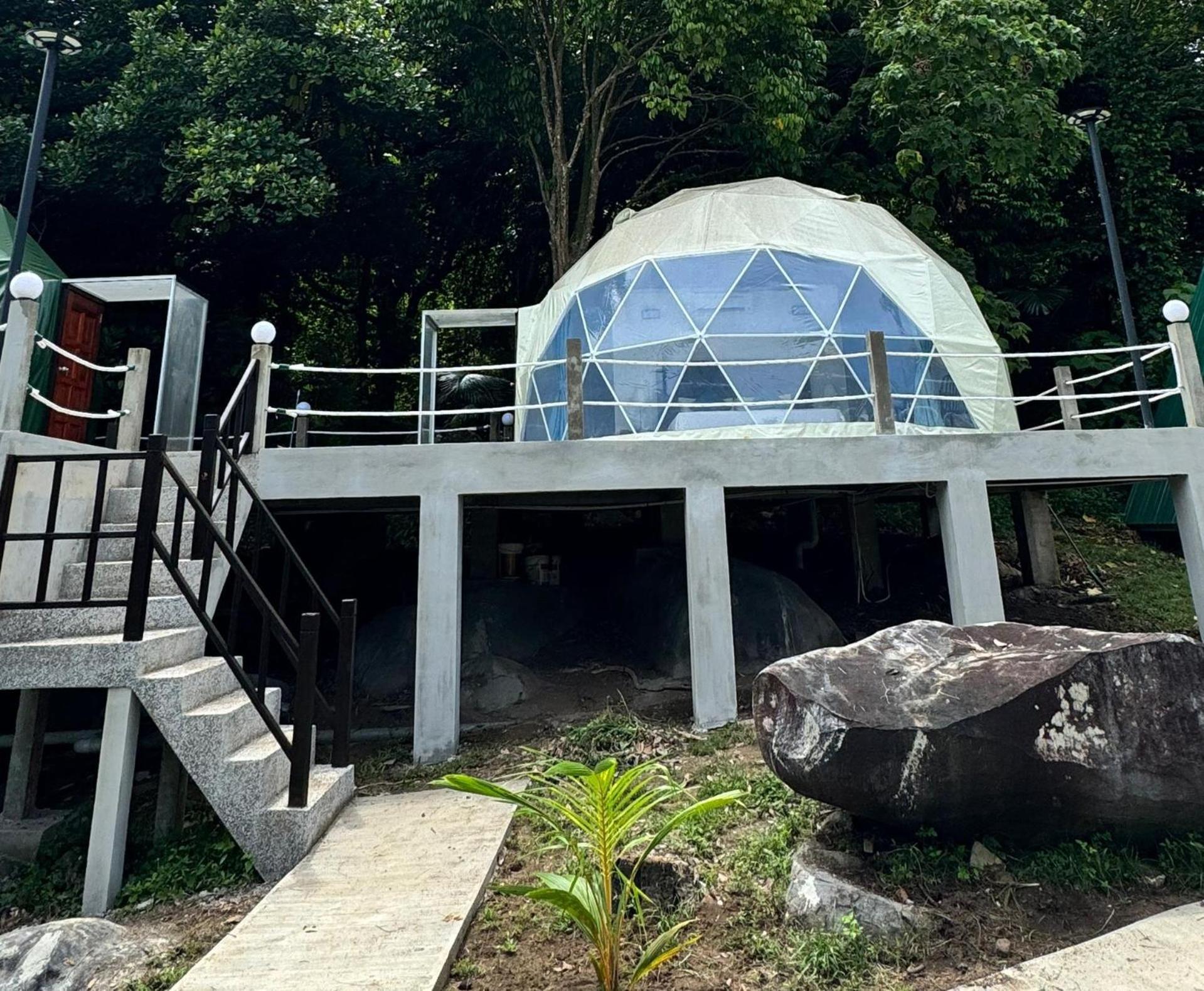 Hotel Dumba Bay Tioman à Kampung Genting Extérieur photo