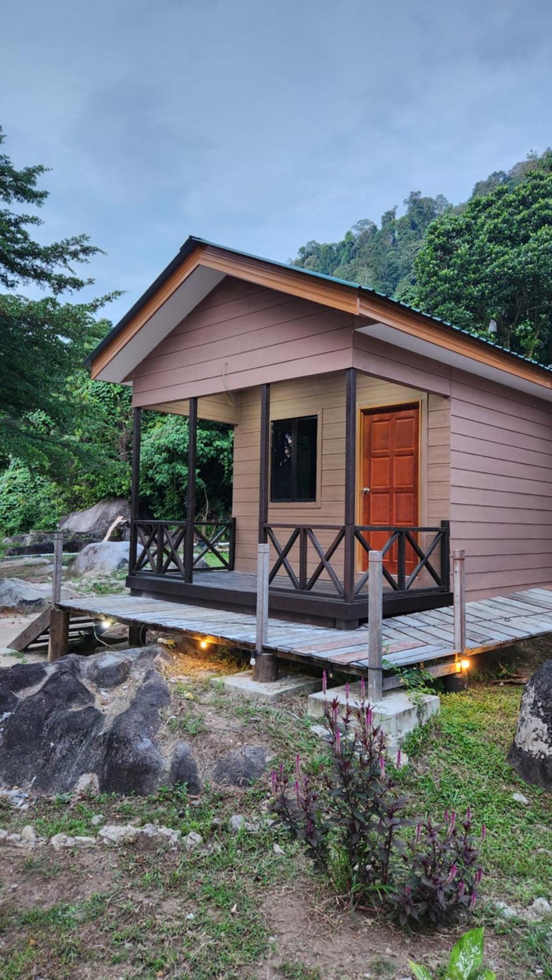 Hotel Dumba Bay Tioman à Kampung Genting Extérieur photo